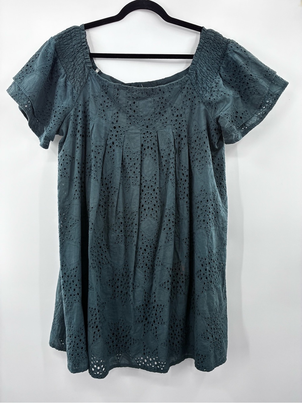 J.O.A Women’s Eyelet Peasant Top in Slate Blue/Green size XL